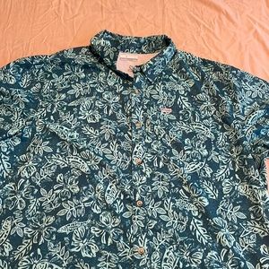 Columbia Fishing shirt